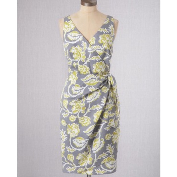grey dress with yellow flowers